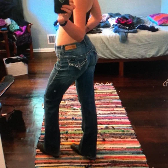 Seven7 Women's Blue and Navy Jeans - Picture 4 of 7